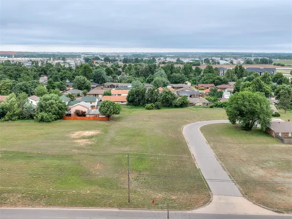 8240 NW 10th St Lot 2, Oklahoma City, OK 73127