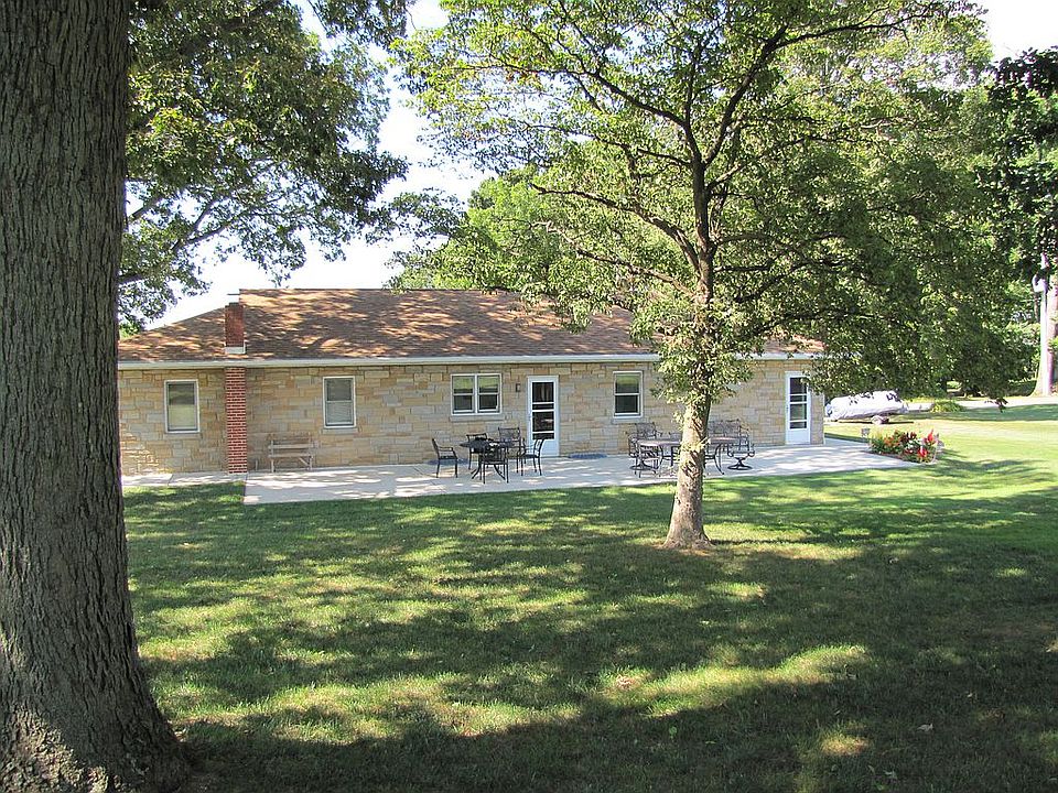2nd image of 1097 Little Elk Creek Rd