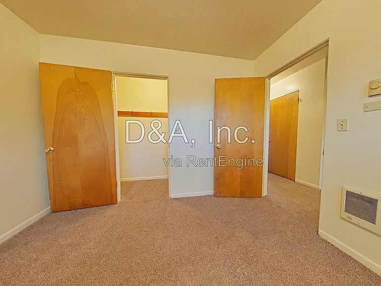 845 NW 10th St — Photo 8