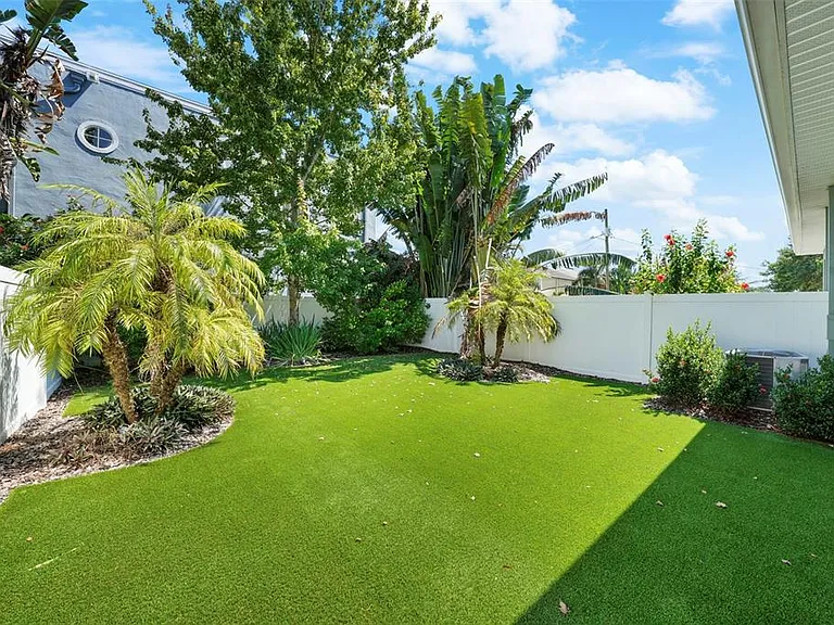 214 S Habana Ave #1 — Photo 44