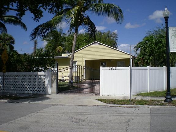 3rd image of 2415 Parker Ave