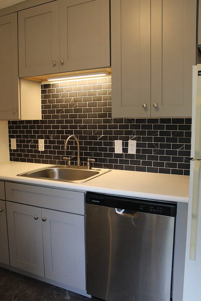 2 bed, 1.0 bath, $1,000 — Photo 3