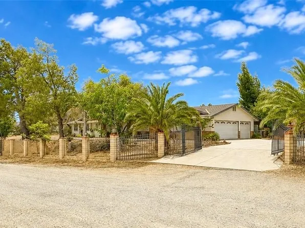 18289 Northstar Ave, Riverside, CA 92508