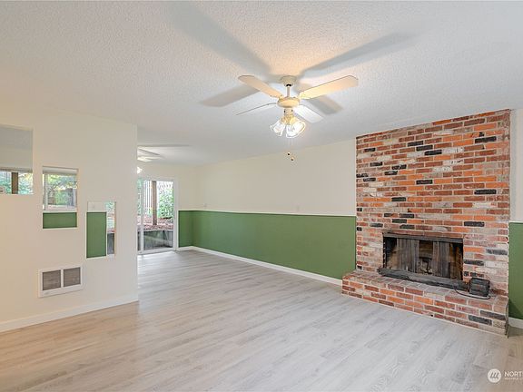 4th image of 14909 NE 26th Street