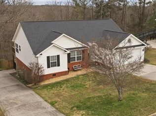 318 Eaglebend Dr, Cohutta, GA 30710