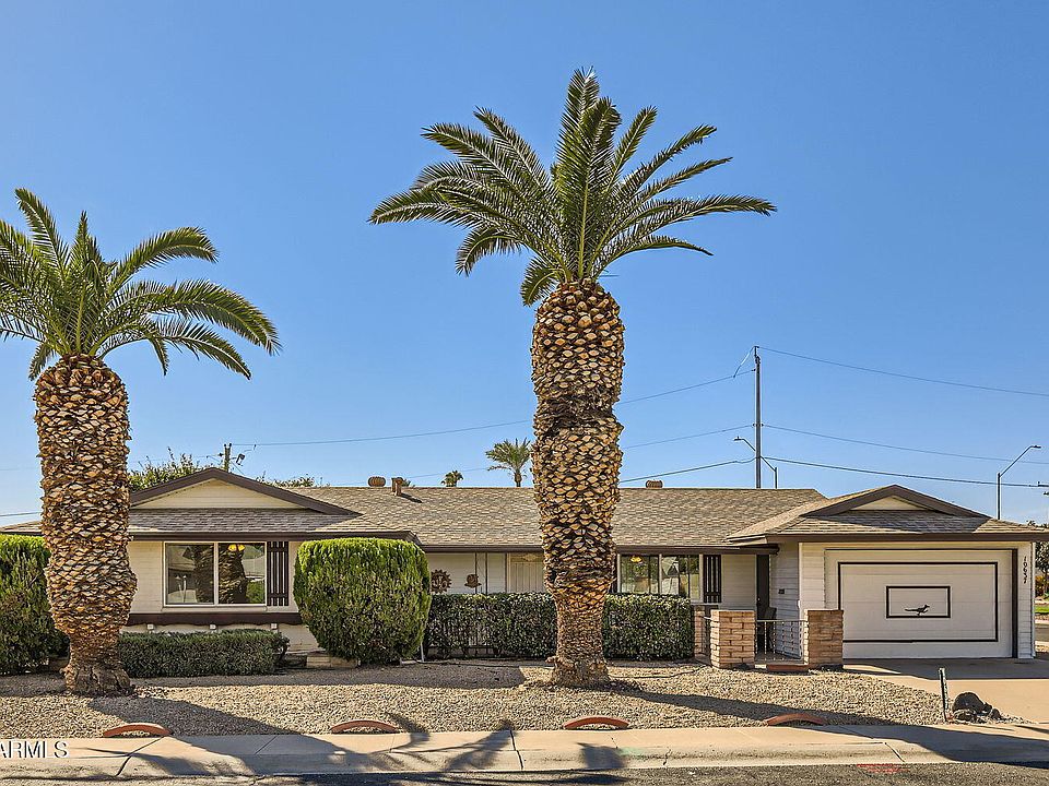 1st image of 10637 W Crosby Drive
