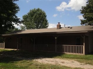 476467 E 1060 Rd, Muldrow, OK 74948