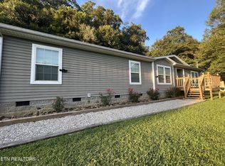 270 Sharp Creek Rd, La Follette, TN 37766