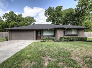 2406 Cunningham Dr, Pearland, TX 77581