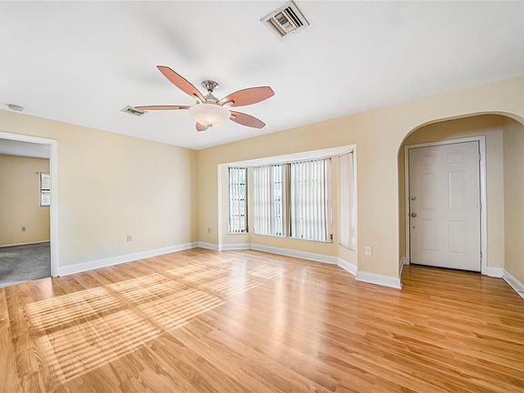 4th image of 3263 Jamestown St