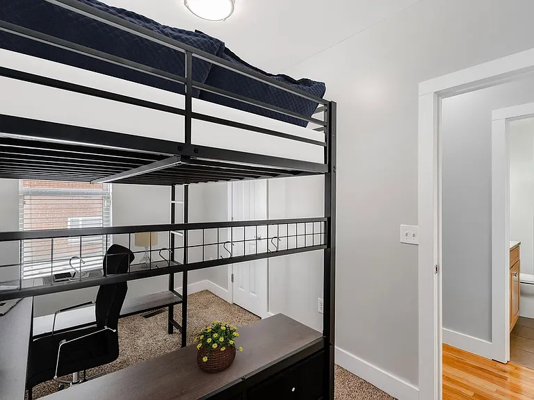24 Chittenden Ave — Photo 3