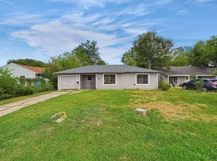 5851 Southtown St, Houston, TX 77033