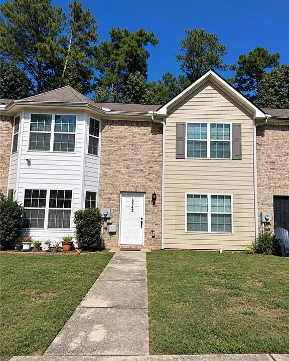 5542 Pineridge Ct