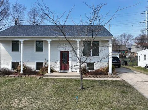 312 Hickory Ave, Romeoville, IL 60446