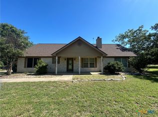 1260 Great Oaks, Salado, TX 76571