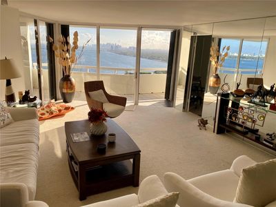 (Undisclosed Address), Miami, FL, 33138