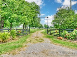 2266 Dutton Ln, Madisonville, TX