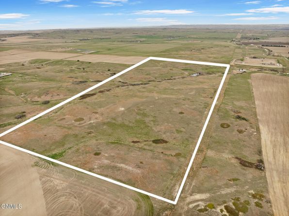 35th St NW, Fairview, MT 59221