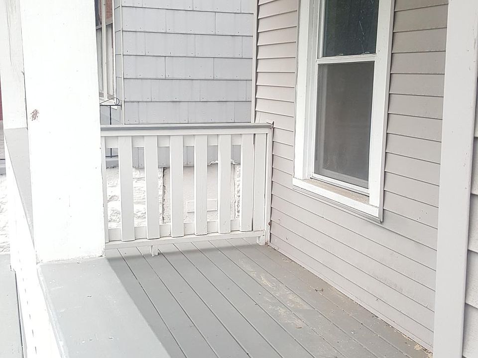 1st image of 333 Potomac Ave