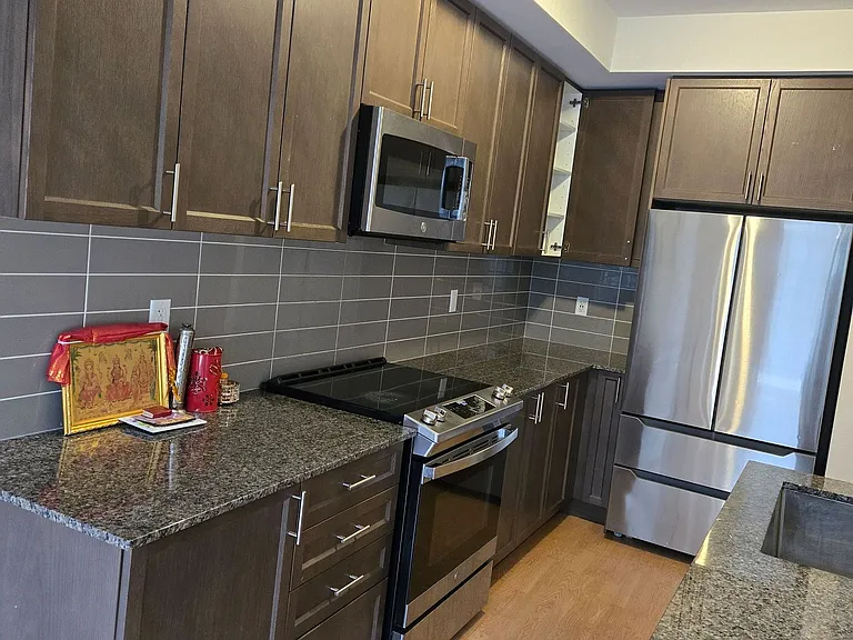 168 Brockley Dr — Photo 11