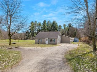 4815 Cline Rd, Fruitport, MI 49415