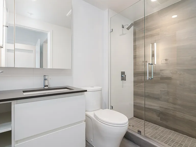 13615 Fraser Hwy #2403 — Photo 24