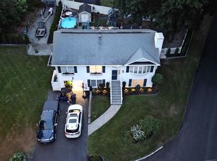 179 Paine St, Warwick, RI 02889