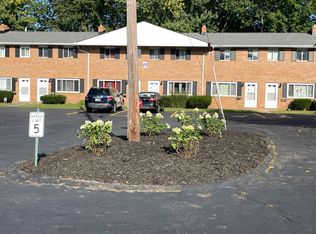 Cottonwood Lane, Mentor, OH 44060
