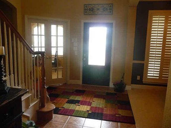 2nd image of 4406 Lauren Ln