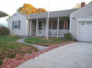 85 Coomer Ave, Warren, RI 02885