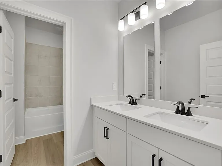 5907 Cabernet Ln — Photo 36