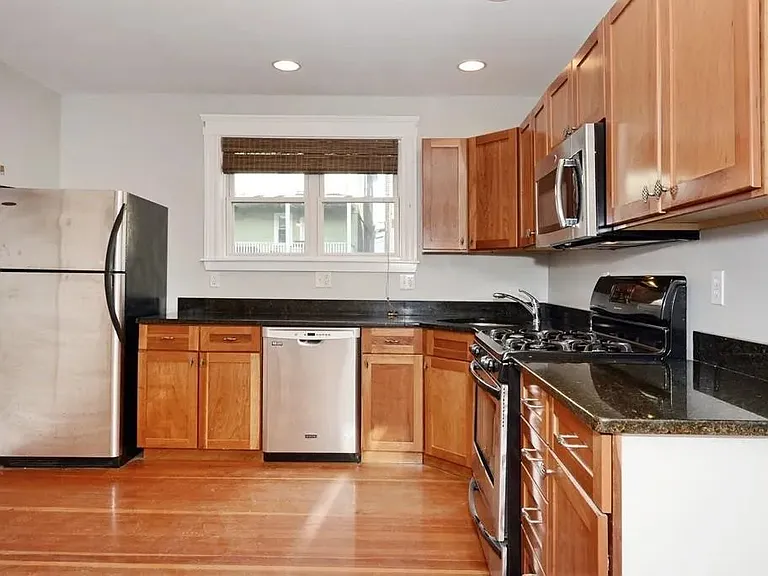 15 Waldo Ave #1 — Photo 10