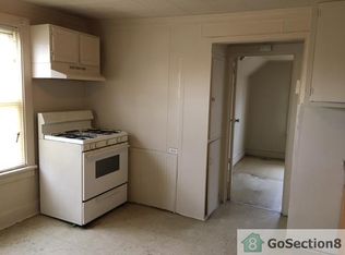 45 N Jackson St #1F, Waukegan, IL 60085