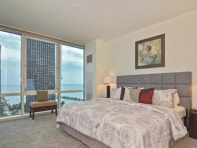 505 N McClurg Ct #3102 — Photo 29
