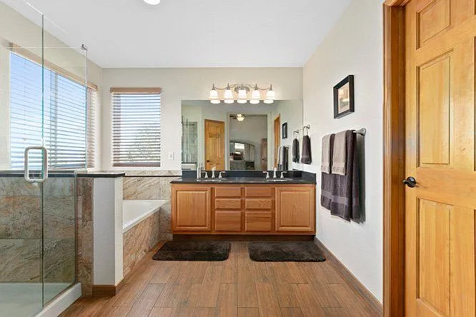 829 Sparrow Hawk Dr — Photo 17