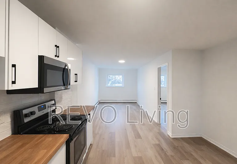 187 Church St #8 — Photo 3