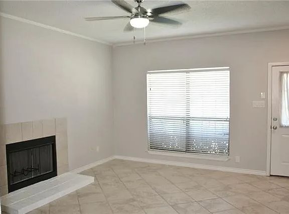 2nd image of 212 Samuel Blvd APT 6D