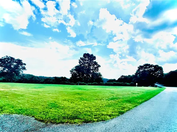 S Hills Loop #1, Eureka Springs, AR 72631