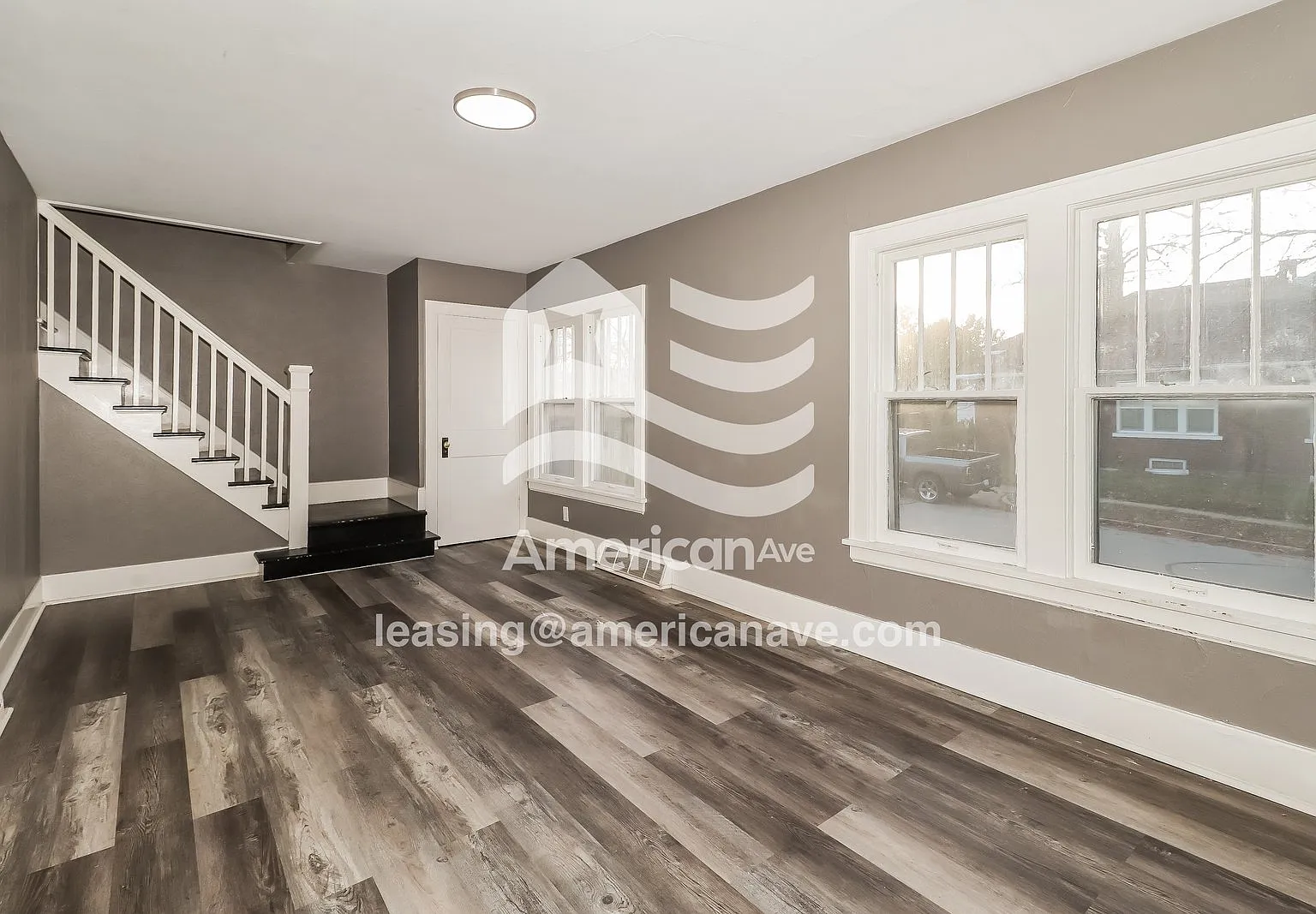 3 bed, 1.0 bath, 1152 sqft, $1,397 — Photo 3