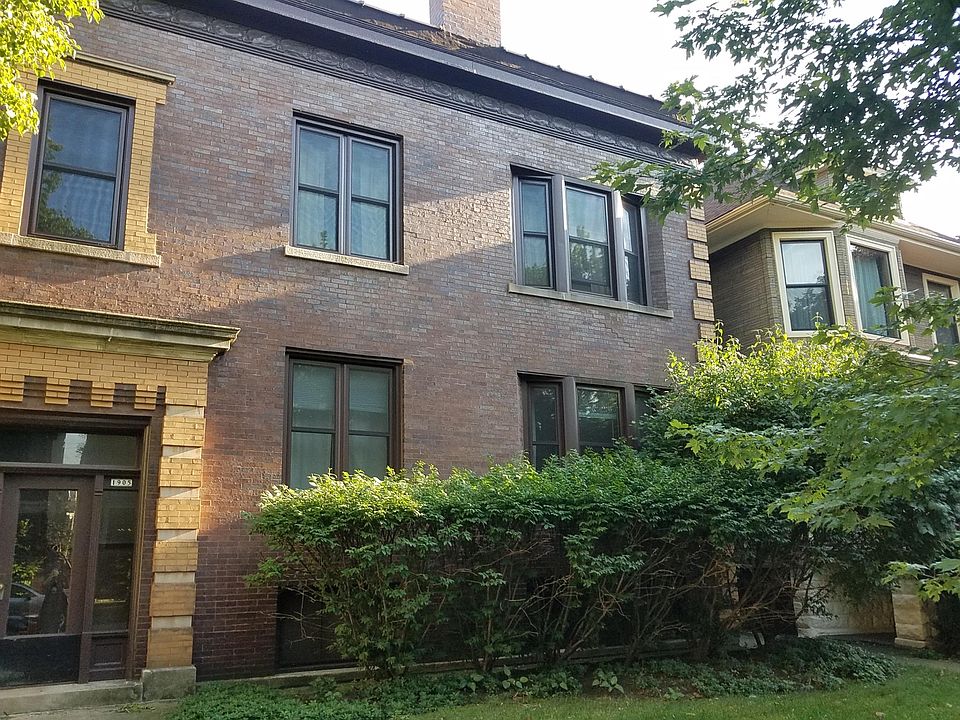 1st image of 3714 N Wolcott Ave