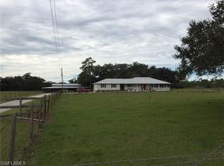 19151 Parkinson Rd, Alva, FL 33920