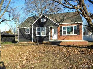 1508 N 5th St, Pekin, IL 61554