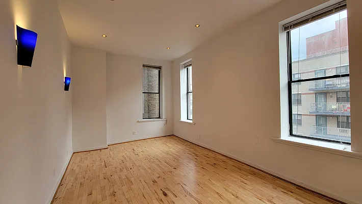 Rented by Corcoran | media 14