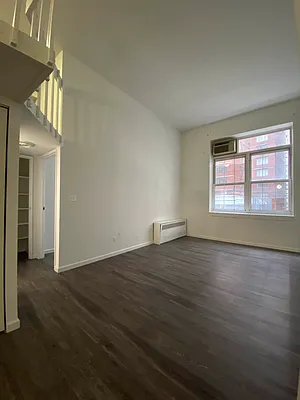 Rented by Voro NYC | media 38
