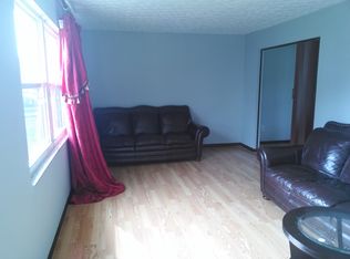 1696 Nestling Dr, Columbus, OH 43229