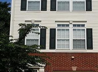 2967 Huntington Grove Sq, Alexandria, VA 22306