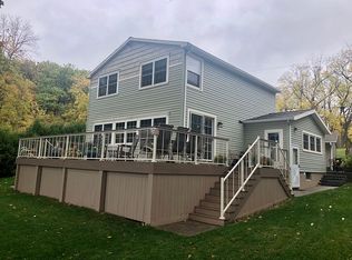 7489 Oak Ln, Wolcott, NY 14590