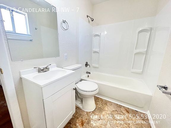 5th image of 513 Candelaria Rd NW Unit 7
