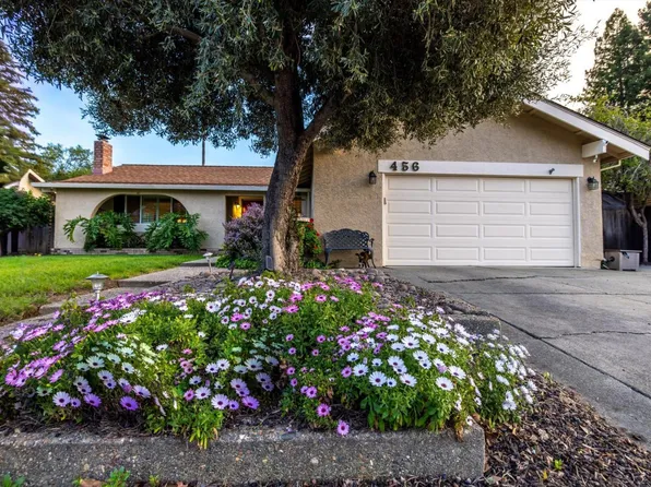 456 Marbella Lane, Vacaville, CA 95688