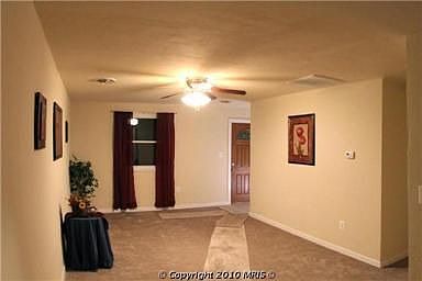 2nd image of 1725 Saunders Way
